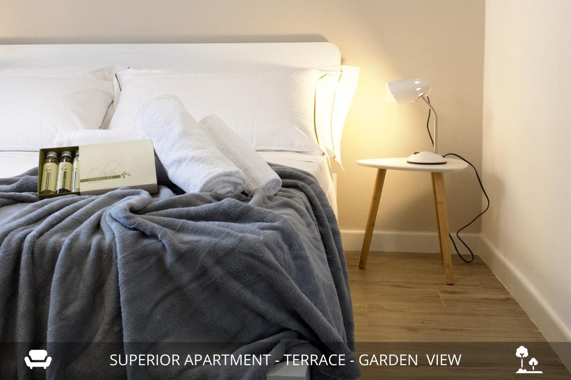 Homey Experience - Design Apartments Гольфо-Аранчи Экстерьер фото